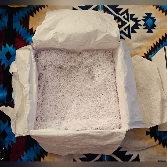 Chanel White Empty Gift Box Tissue Paper Bundle Handbag Wallet Jewelry Storage - Picture 6 of 16